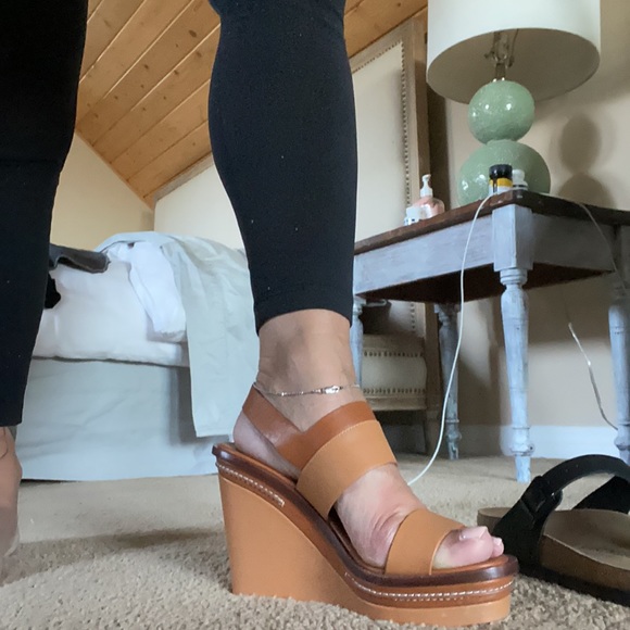 Tory Burch sandals - Picture 4 of 5